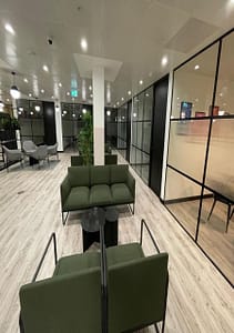 Commercial shops offices London Levic LV