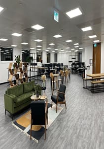 Commercial shops offices London Levic LV